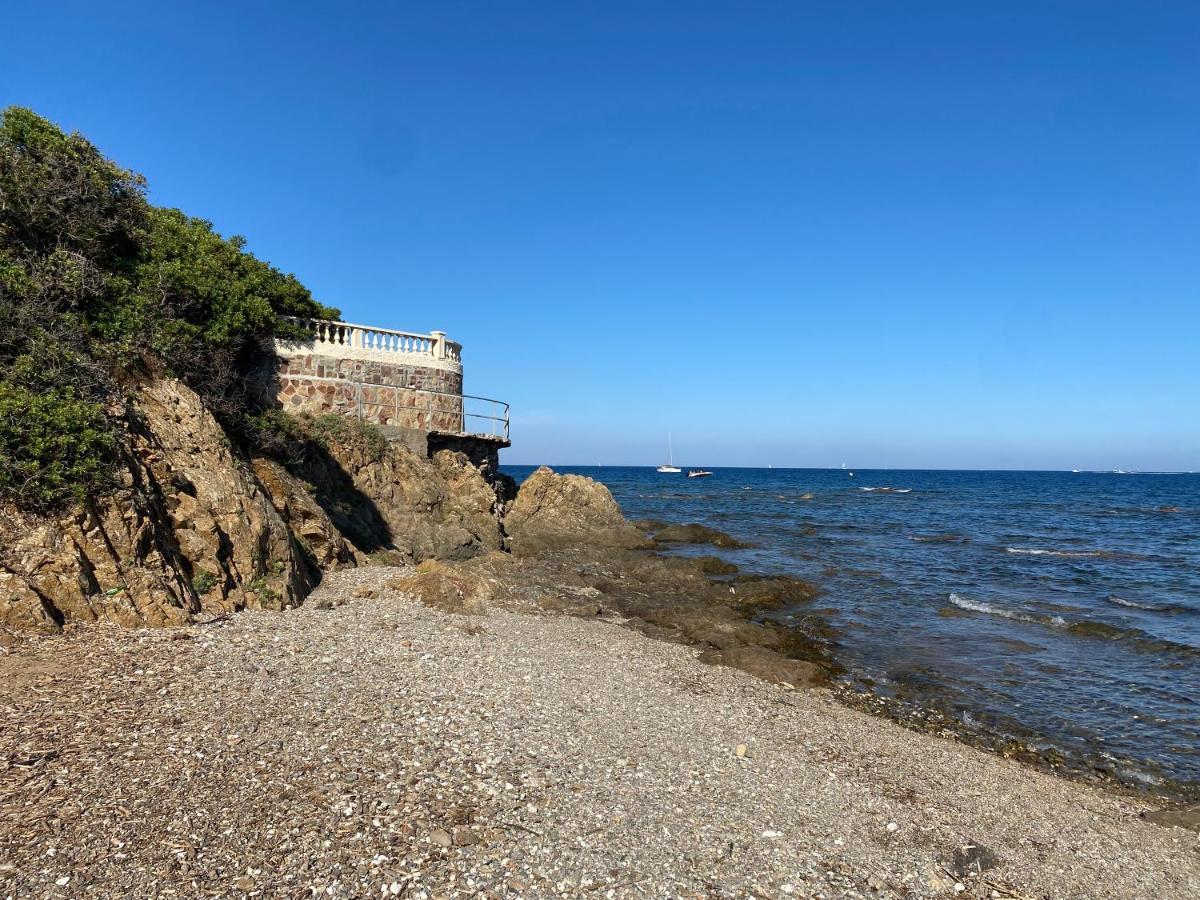 - A 250m De La Mer- 3 Pieces 45m2